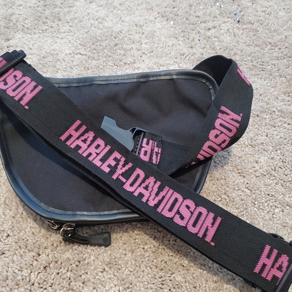 Harley-Davidson Items - Picture 2 of 5